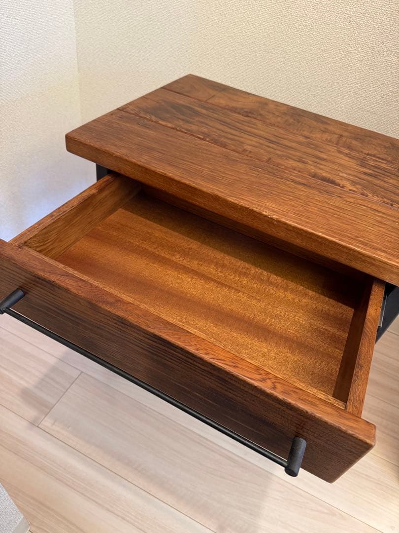 ●最終価格！　ACME FURNITURE サイドテーブル