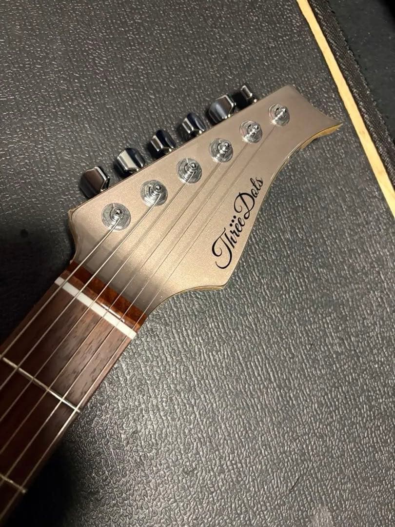 ThreeDots Guitars × EMG S LS-SPC