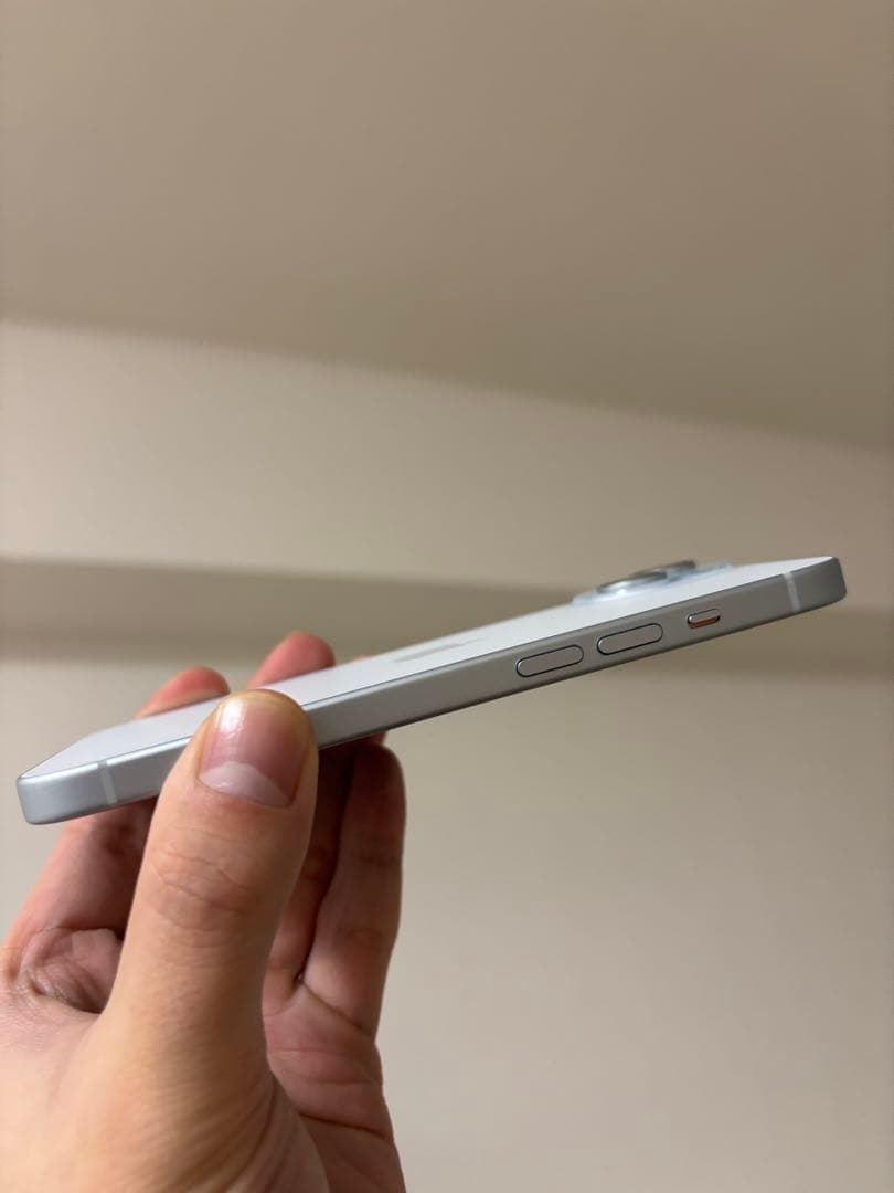 【限定価格】iphone15 128GB SIMフリー　美品✨