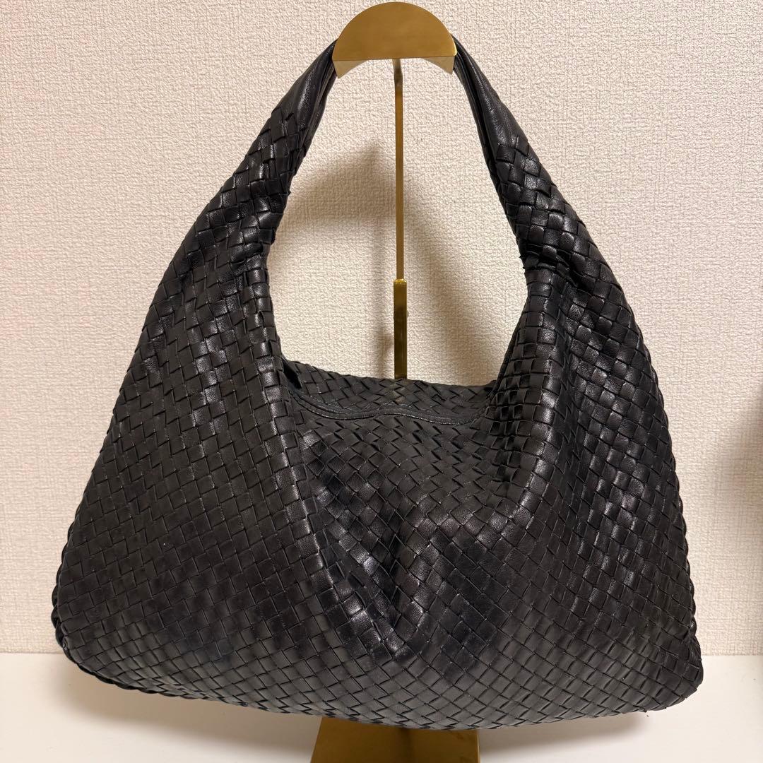 BOTTEGA VENETA イントレチャート ホーボー ショルダーバッグ