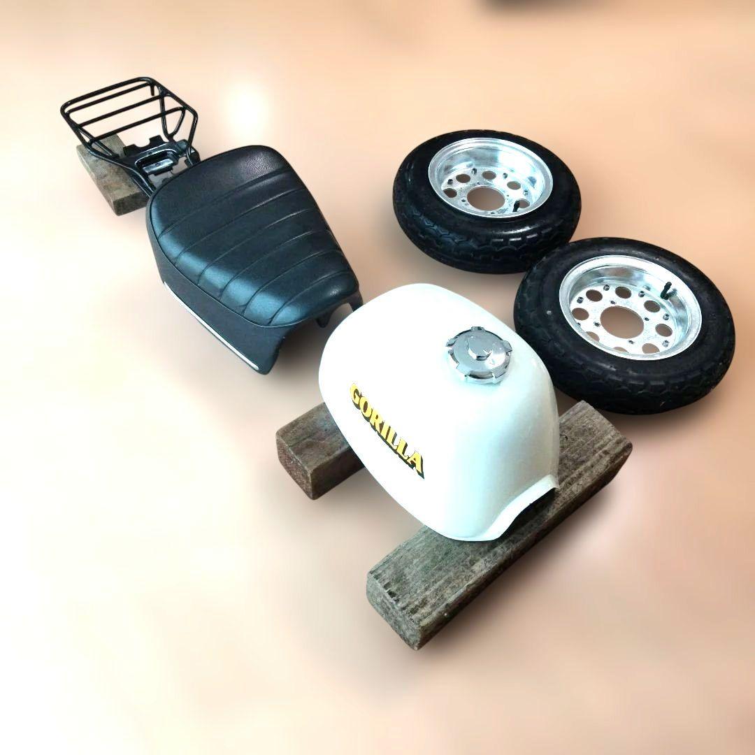 ゴリラGORILLAホンダ 純正タンク シート キャリア セット アルミおまけ