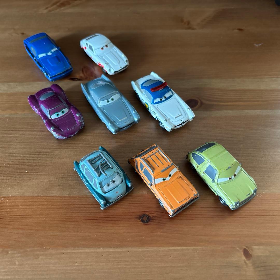 トミカ、カーズ、ディズニーまとめ売り65点