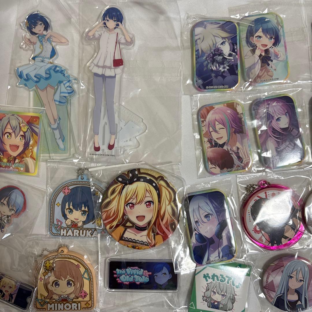 プロセカ 缶バッジ アクリルキーホルダー アクリルスタンド ラバスト まとめ