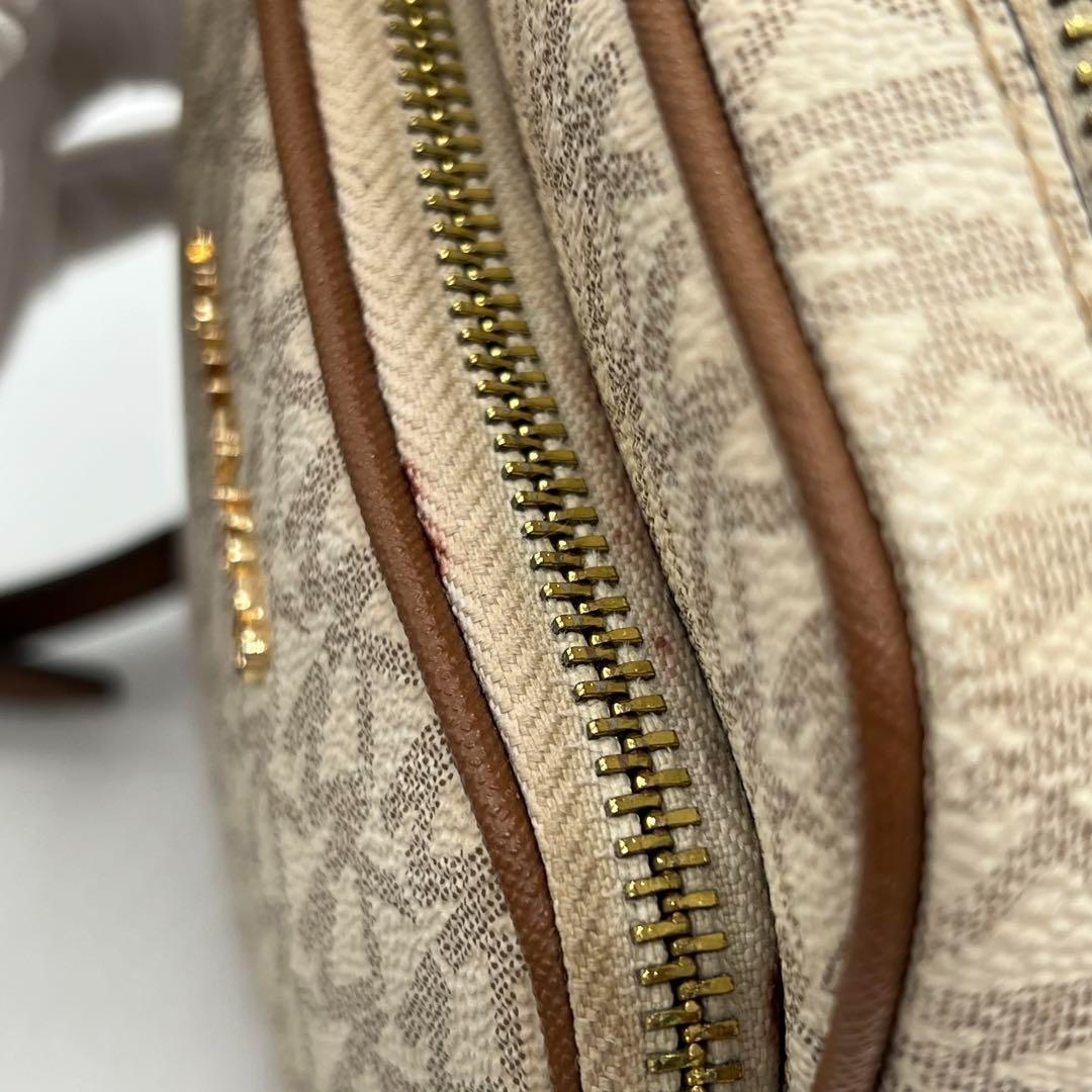 【美品】MICHAEL KORS サコッシュ ロゴグラム ショルダーバッグ