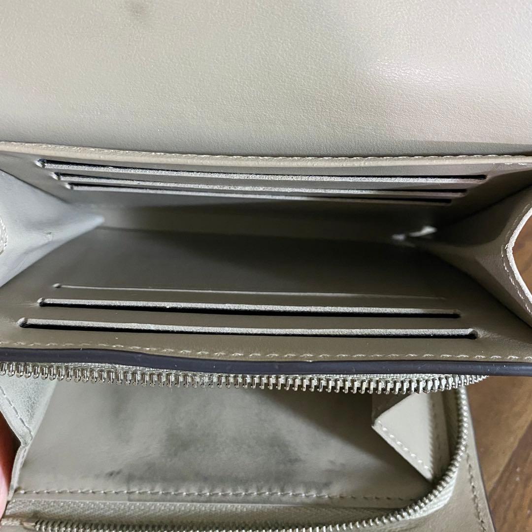 【匿名配送】ルイヴィトン　正規品　ポルトフォイユ・イリス　コンパクト