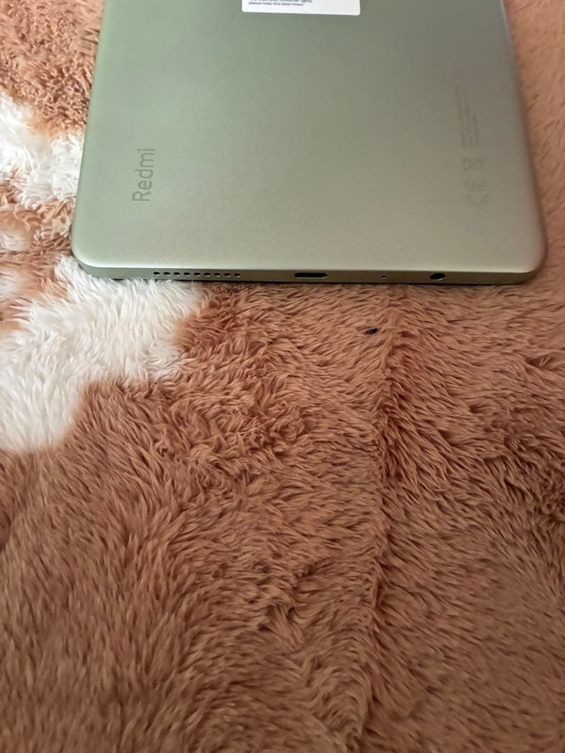 Redmi Pad SE 8.7 Wi-Fiモデル　グリーンカバー付き