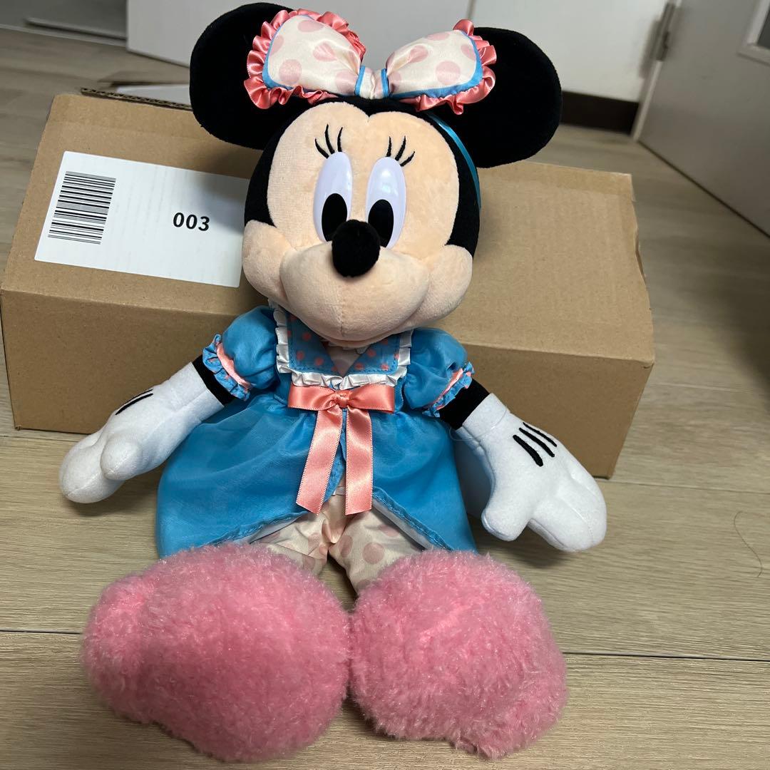 【未使用新品タグ付】ミニー パジャマ ぬいぐるみ