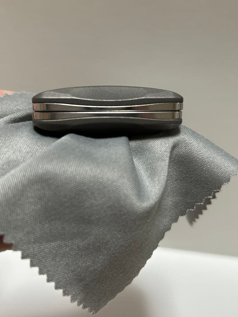 MAGNUS Sweep Titanium Stonewash フィジェット