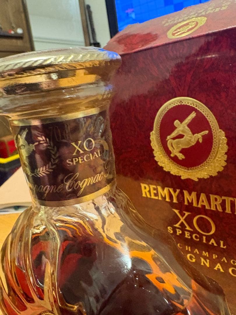 未開栓 REMY MARTIN XO SPECIAL 700ml レミーマルタン