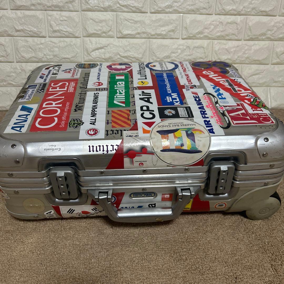 レア物リモワカバン