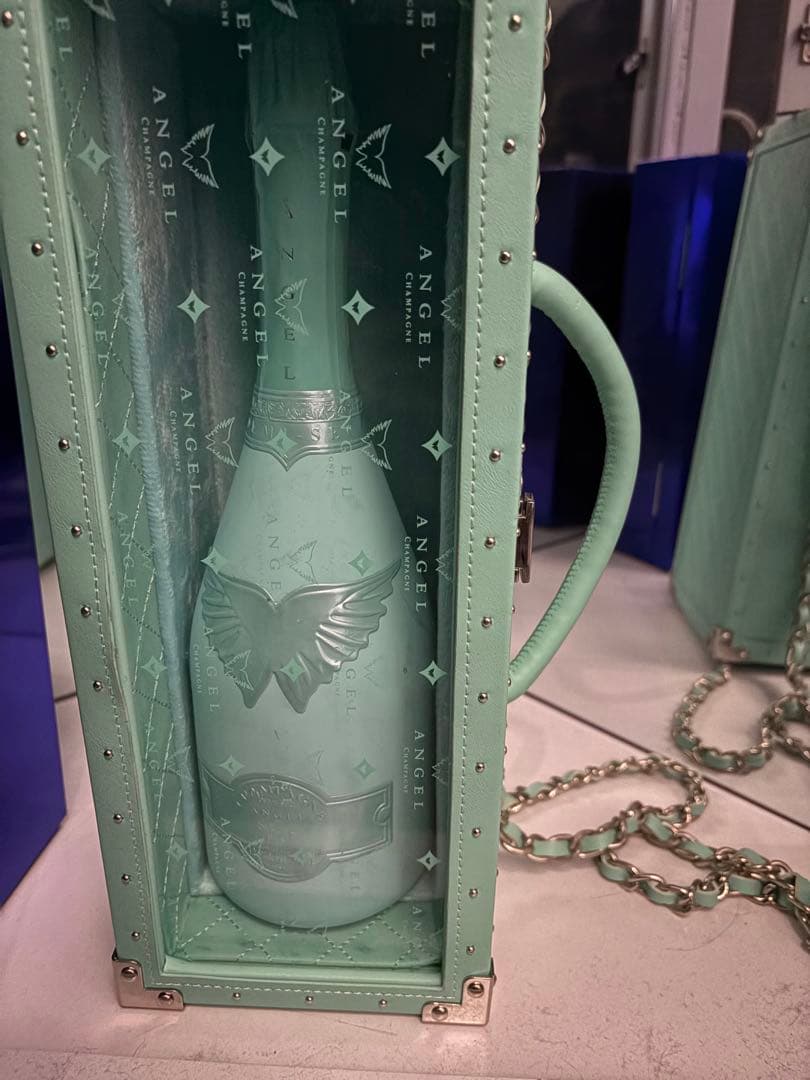 Angel Champagne ミントグリーン ボトル