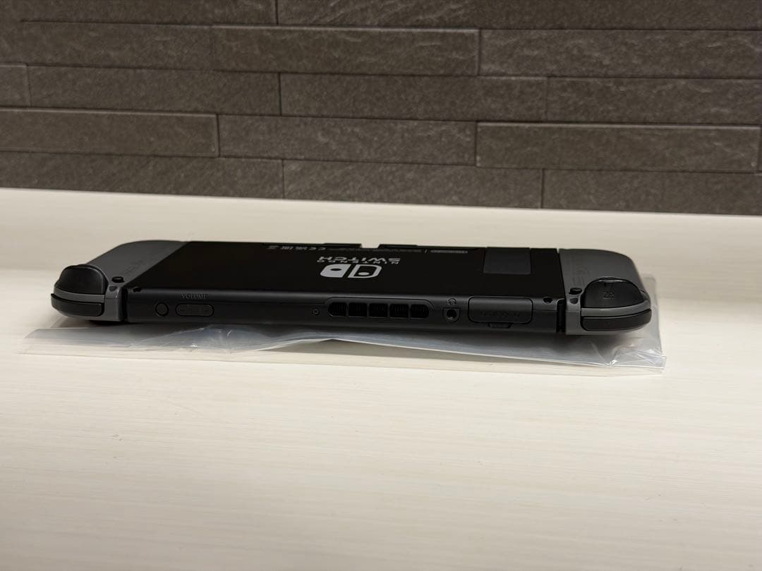 Switch 本体　グレー　動作確認済み　付属品有り