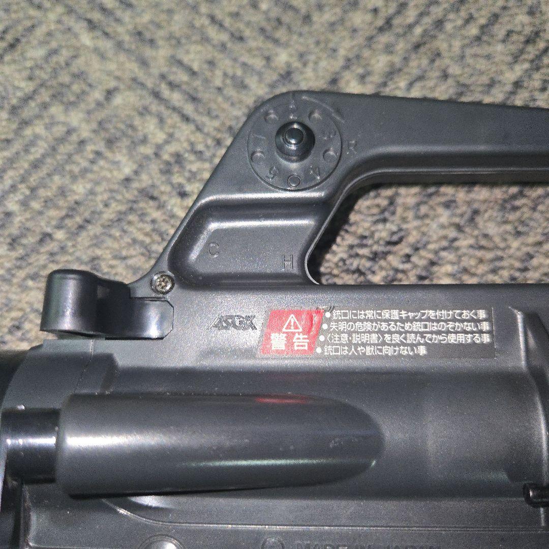 東京マルイ コルト XM177E2 ホップアップ エアガン