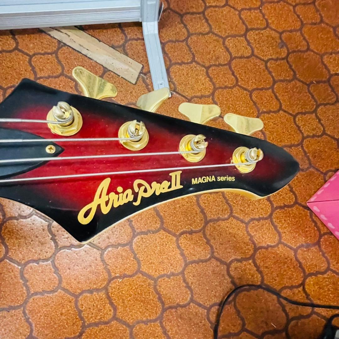 アリアプロ2 エレキベース 4弦 ブラック/レッドグラデーション