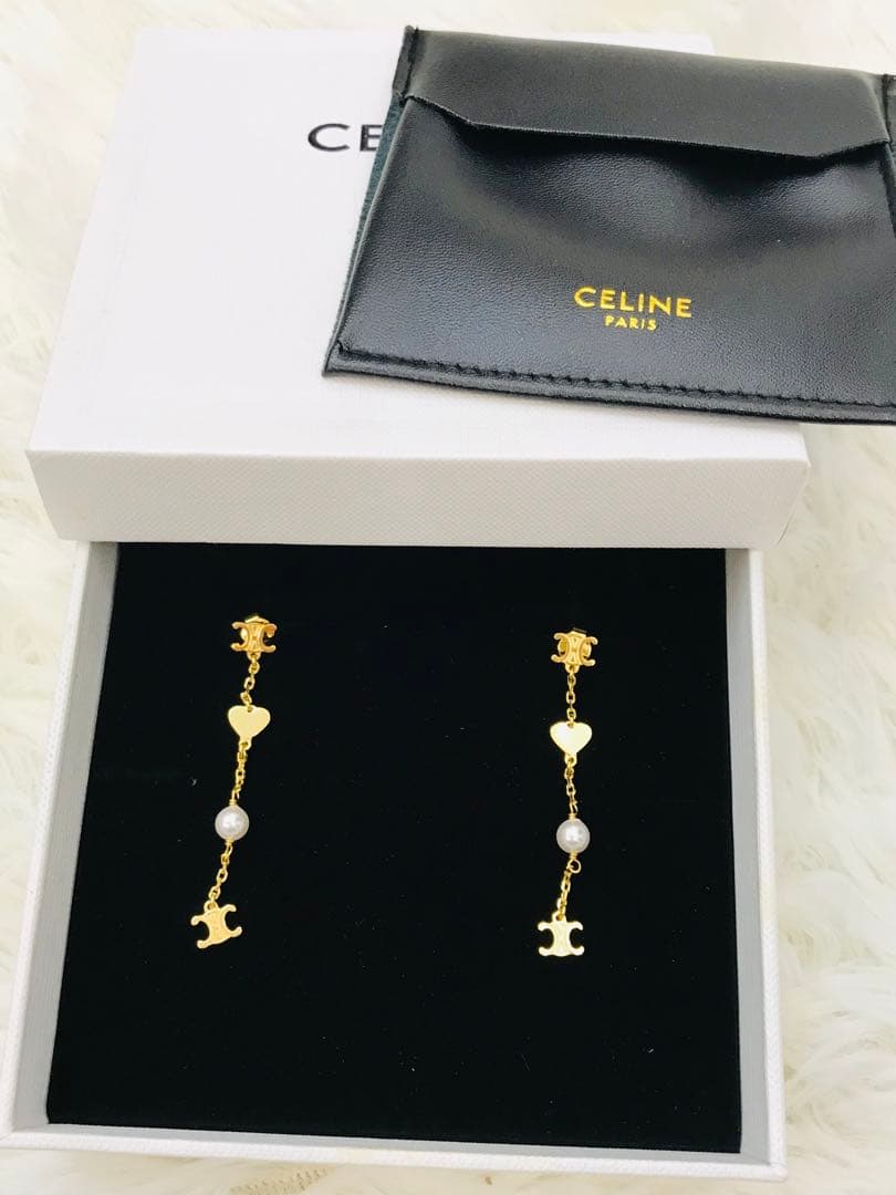 美品　セリーヌ　パールピアス