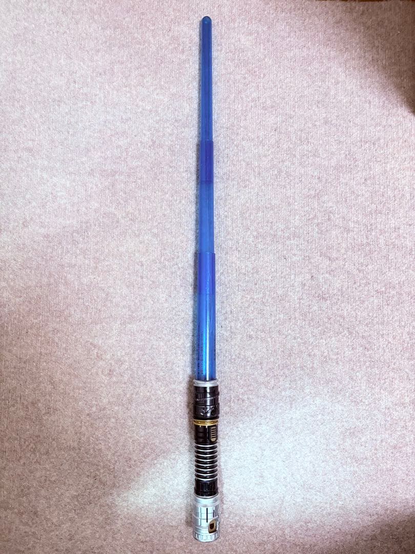 注目品！スターウォーズ ライトセーバーセットジェダイマスター 組み立て自由