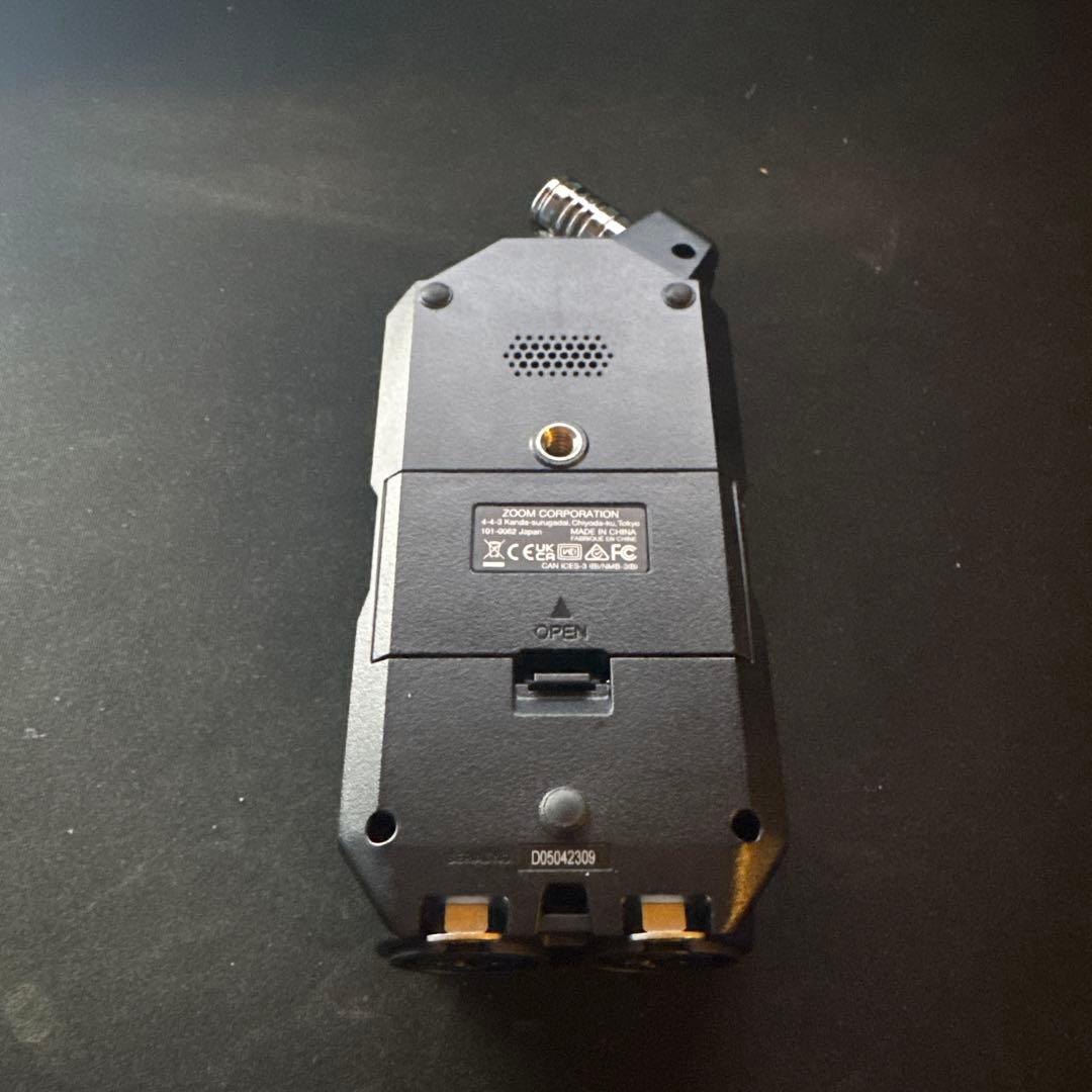 ZOOM H4 essential ＋ハードケース＋ファー