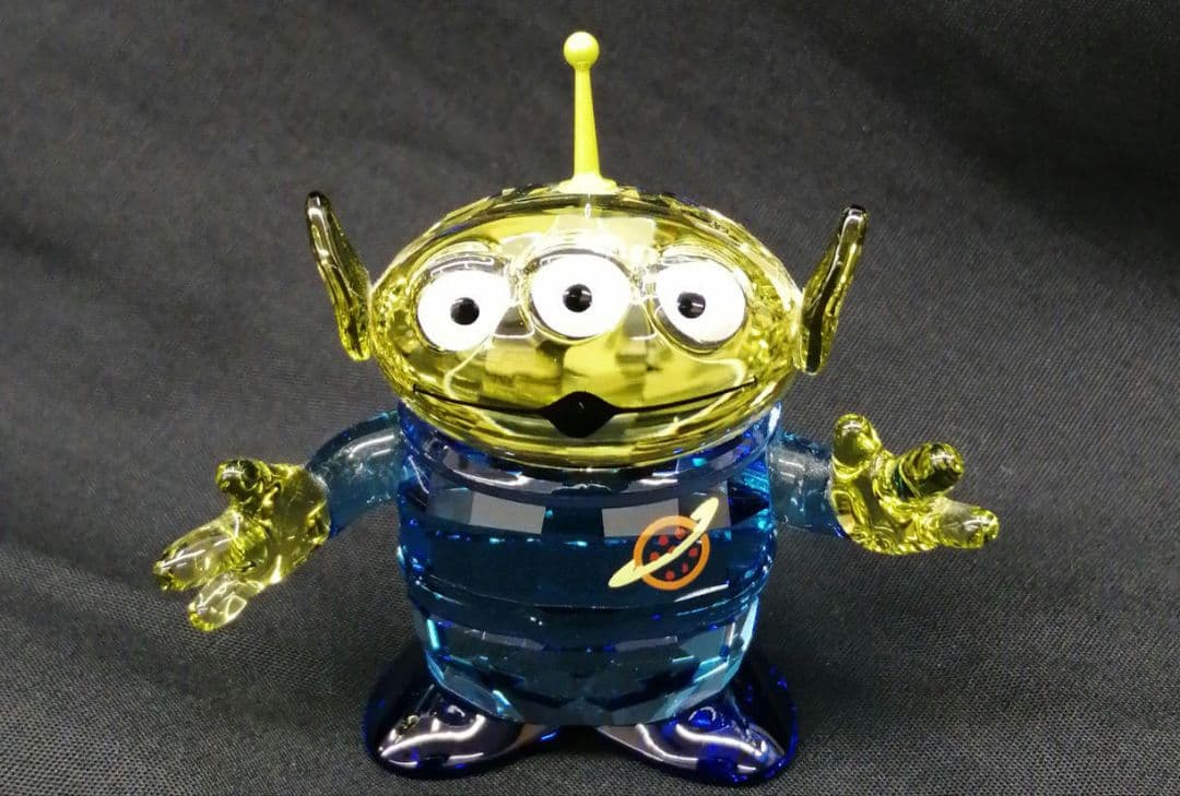 SWAROVSKI　リトルグリーンメン