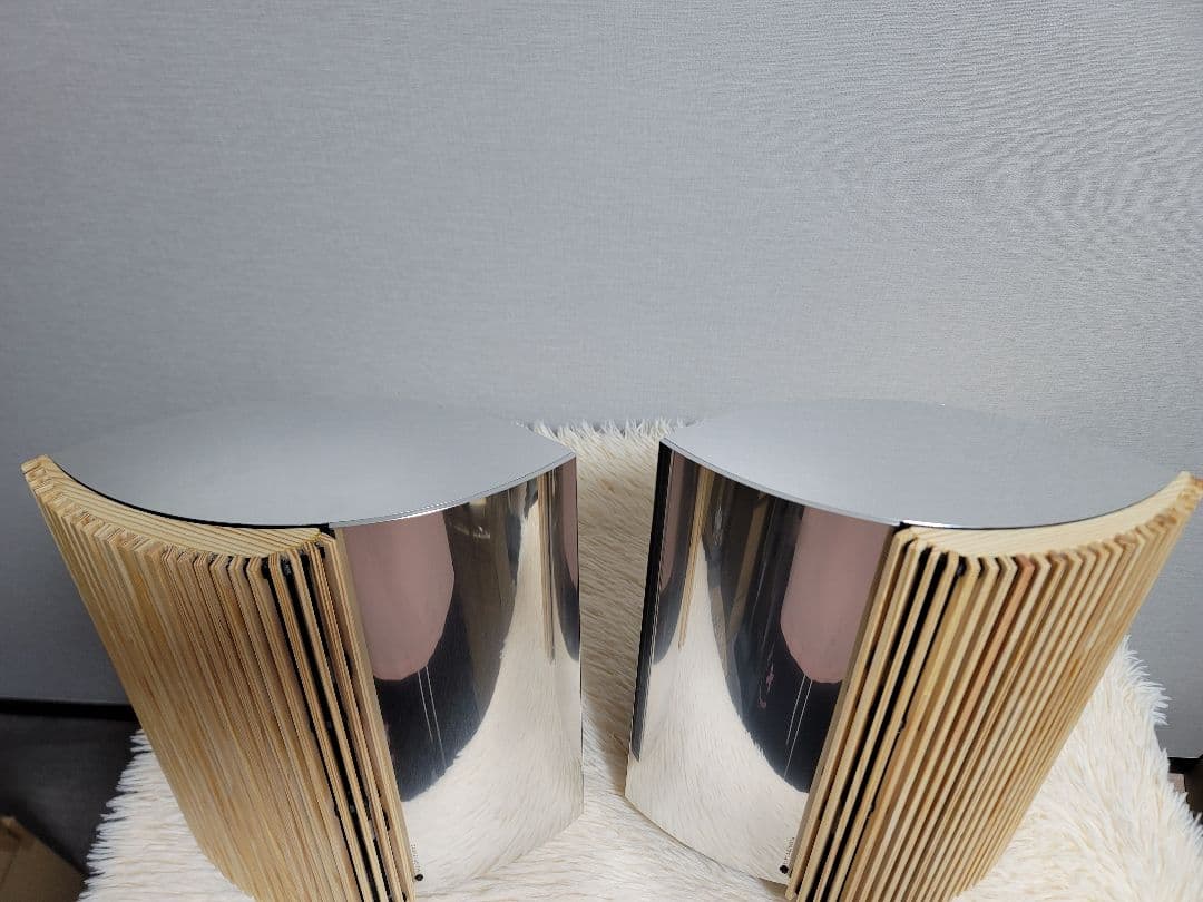 B&O Beosound 4,天然木製ケース付きBeolab 4000