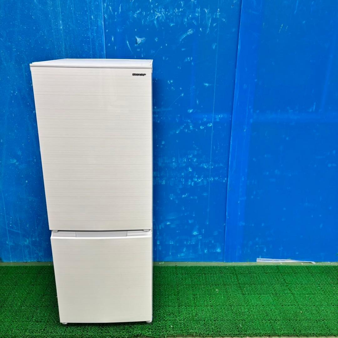462 SHARP 冷蔵庫　200L弱　どっちもドア　小型　一人暮らし　洗濯機有