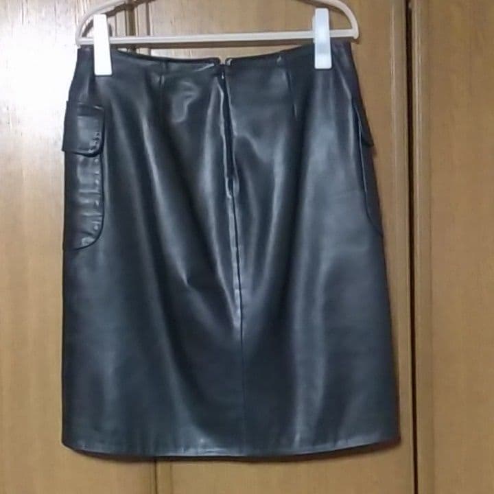 レザースカート