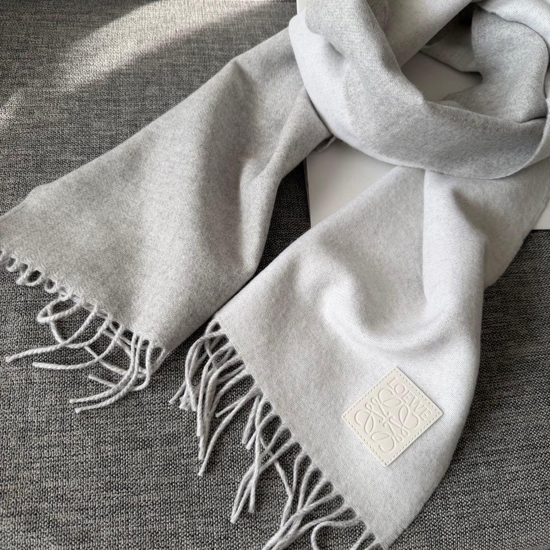 定価以下！新品未使用 ロエベ フリンジマフラー グレー系 ウール カシミヤ