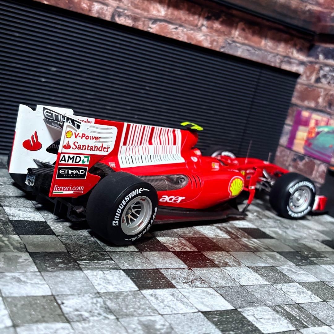 1/18 マテルエリート フェラーリ F10 フェルナンド・アロンソ 2010