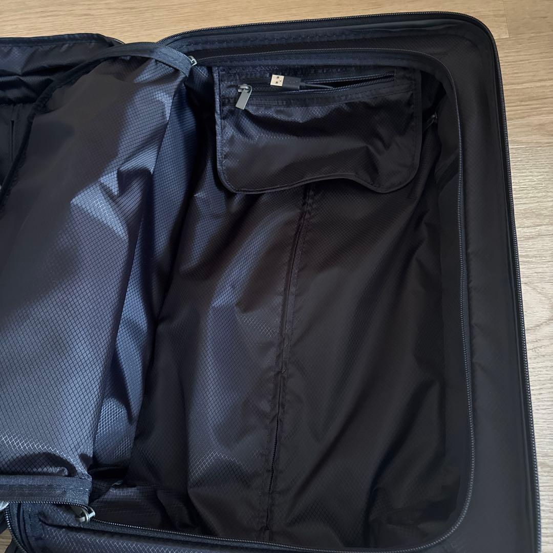 未使用！ＴＵＭＩ　インターナショナル・エクスパンダブル・4ウィール・キャリーオン