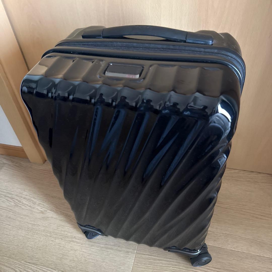 未使用！ＴＵＭＩ　インターナショナル・エクスパンダブル・4ウィール・キャリーオン