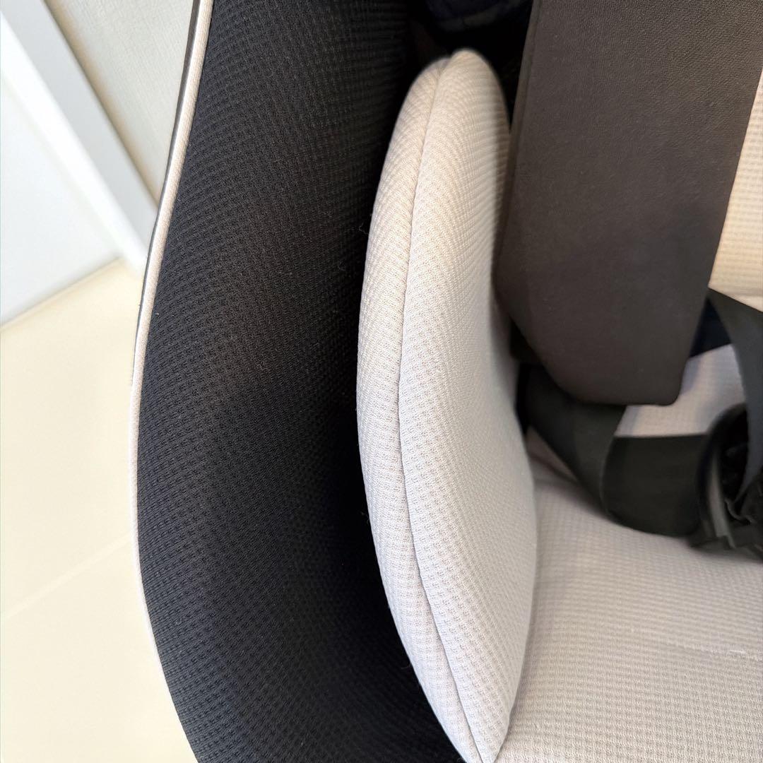 美品 Combi クルムーヴ スマート ISOFIX エッグショック