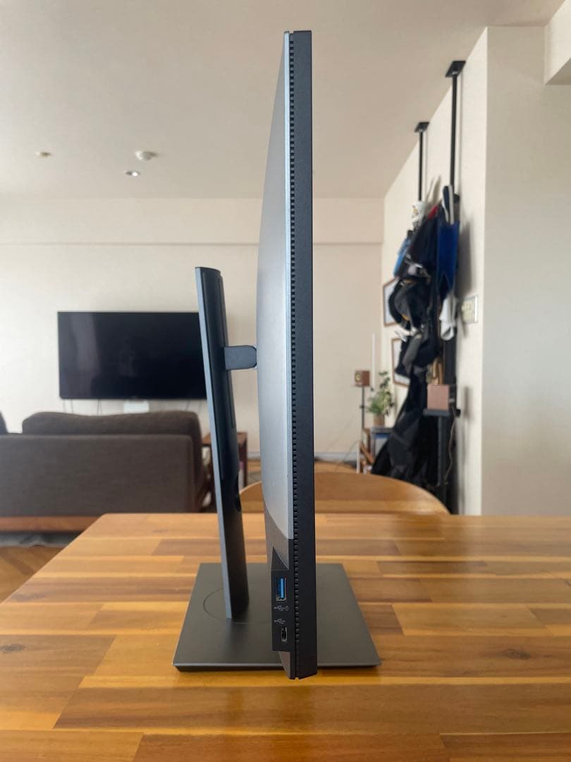 DELL U2720QM 27インチ 4Kモニター 本体 付属品完備 完動品