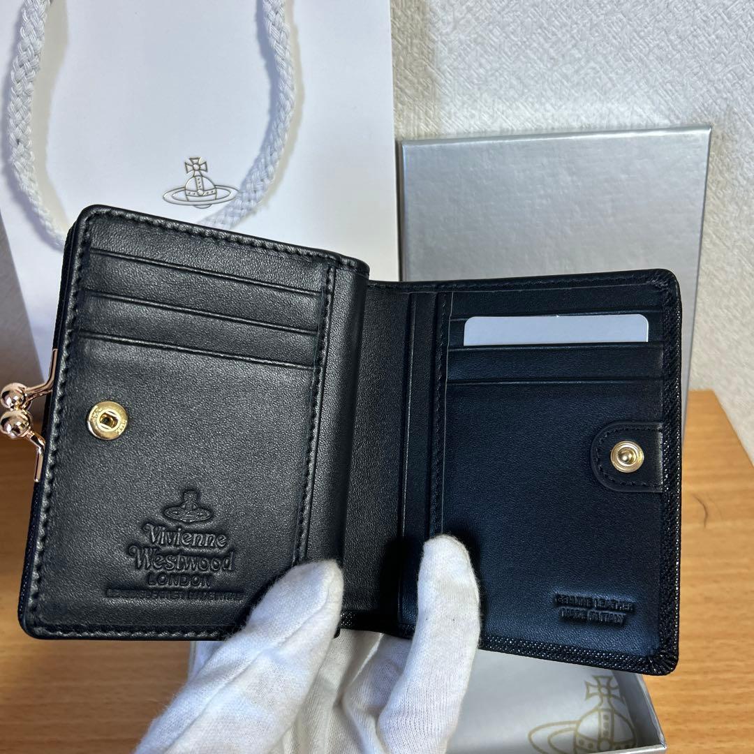 新品未使用VivienneWestwood二つ折り財布