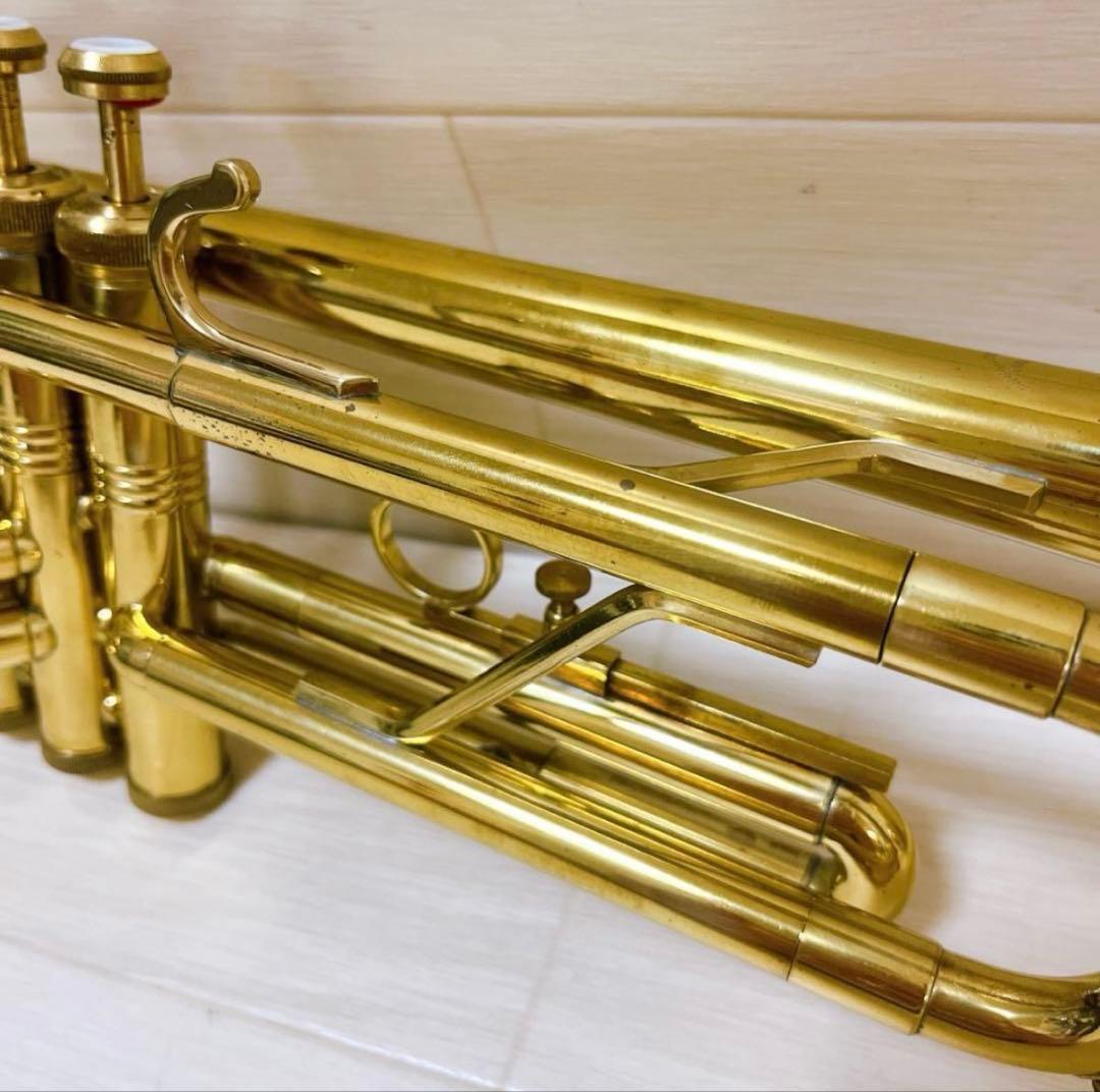 【彫刻入り】トランペット　管楽器