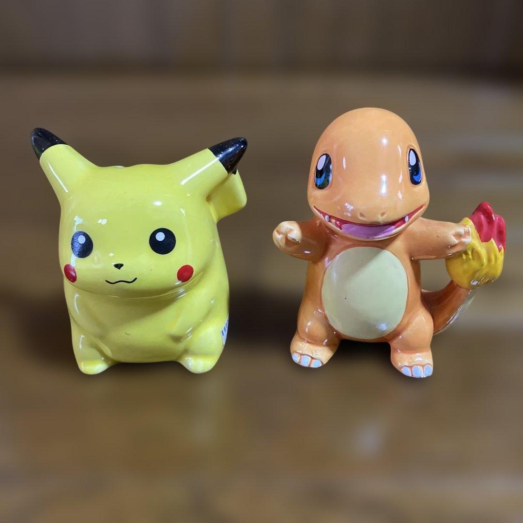 【陶器】ピカチュウ　ヒトカゲ　ゼニガメ　貯金箱　希少品　ポケモン　pokemon