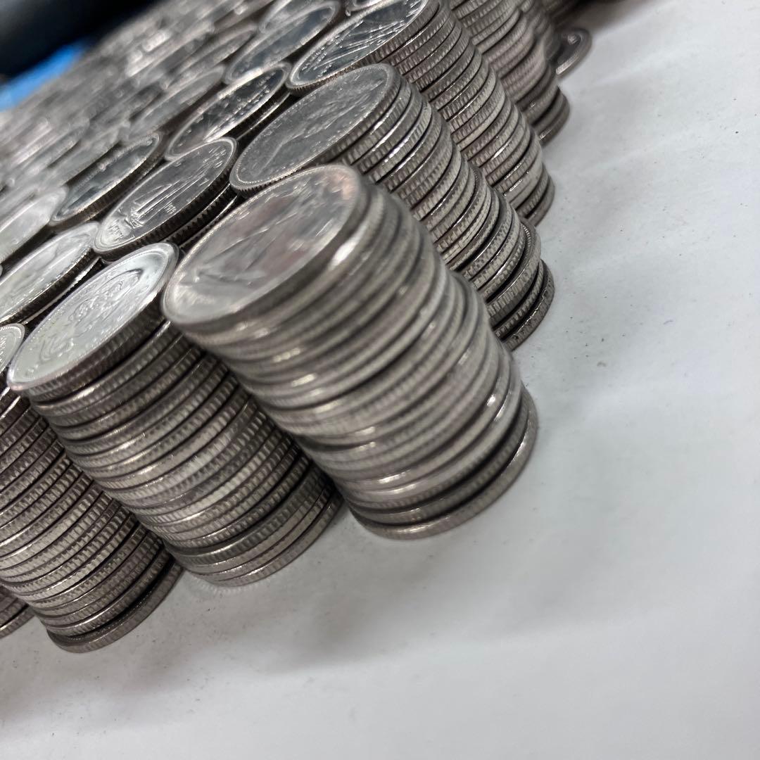 カナダ　10セント　約2500枚　まとめ売り 硬貨　古銭