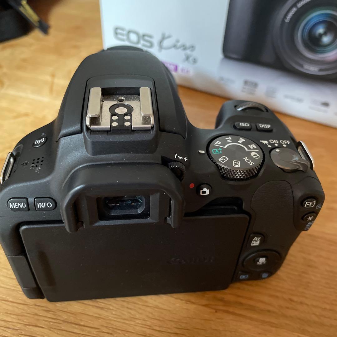 Canon EOS Kiss X9 他