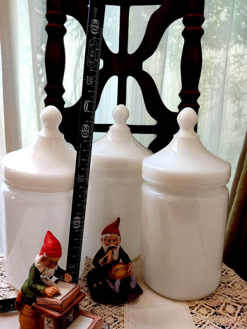 キャニスター　ガラス瓶　ミルクガラス　すりガラス　エッチング