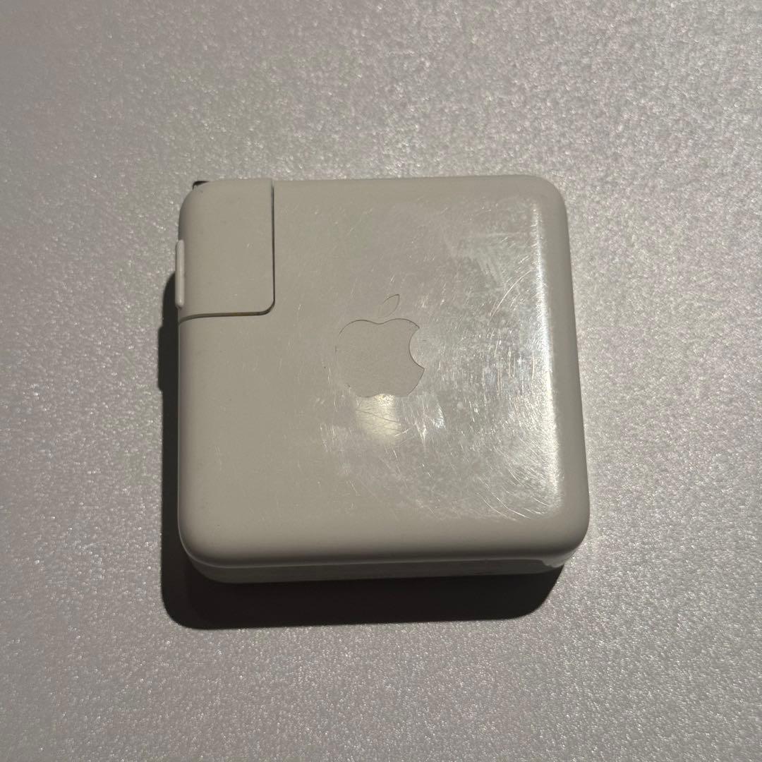 MacBook Pro13インチ 2020 メモリ8GB スペースグレー