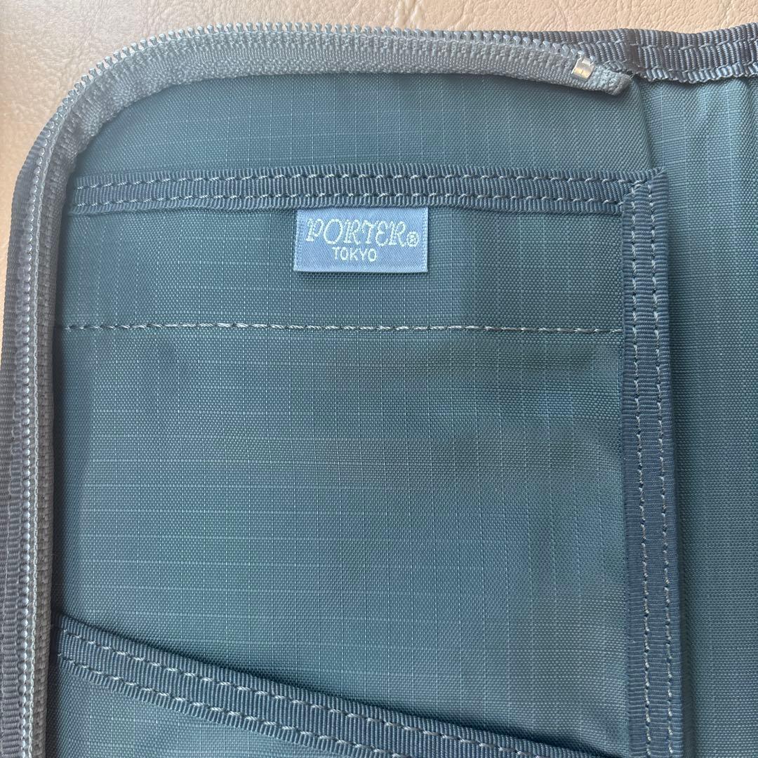 PORTER カーキ　ネイビー パスポートケース　ポーター