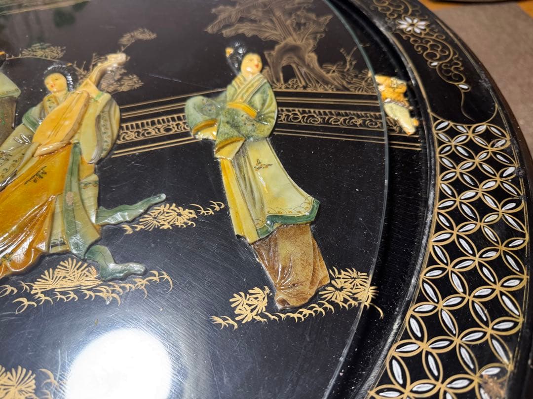 【国分寺】1月12日お渡し可能‼️中国　木彫り　ローテーブル椅子4脚付き