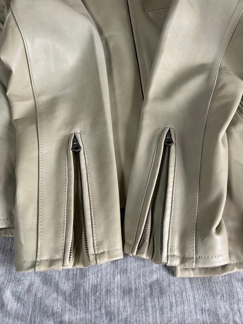 Avirex シングルライダースジャケット L お値下げ‼️