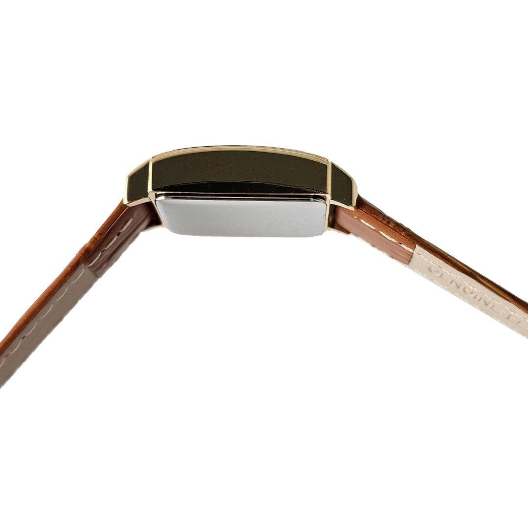 ロベルタ・ディ・カメリーノ 腕時計 レクタングル シェル RC8855-02BR