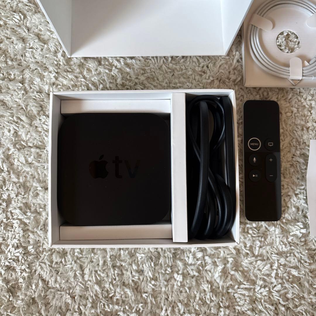 Apple TV 4K 本体 + リモコン + HDMIケーブル