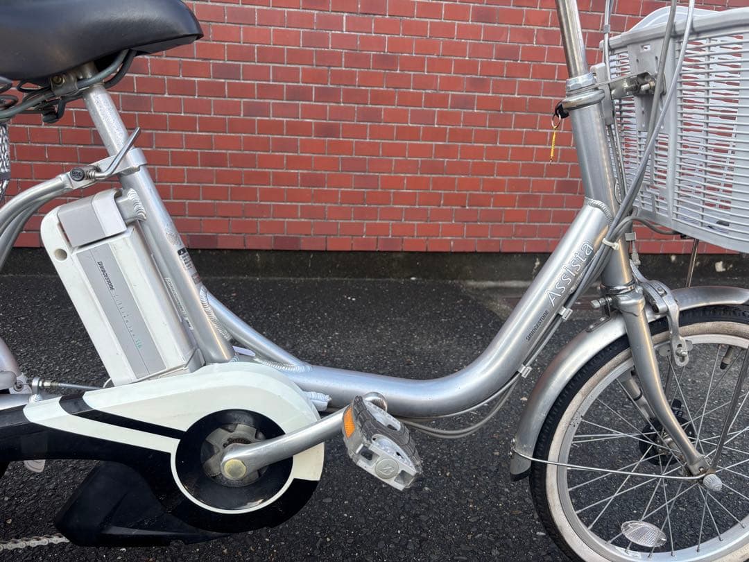まいまいBRIDGESTONE 電動アシスト 三輪車 シルバー 前後カゴ