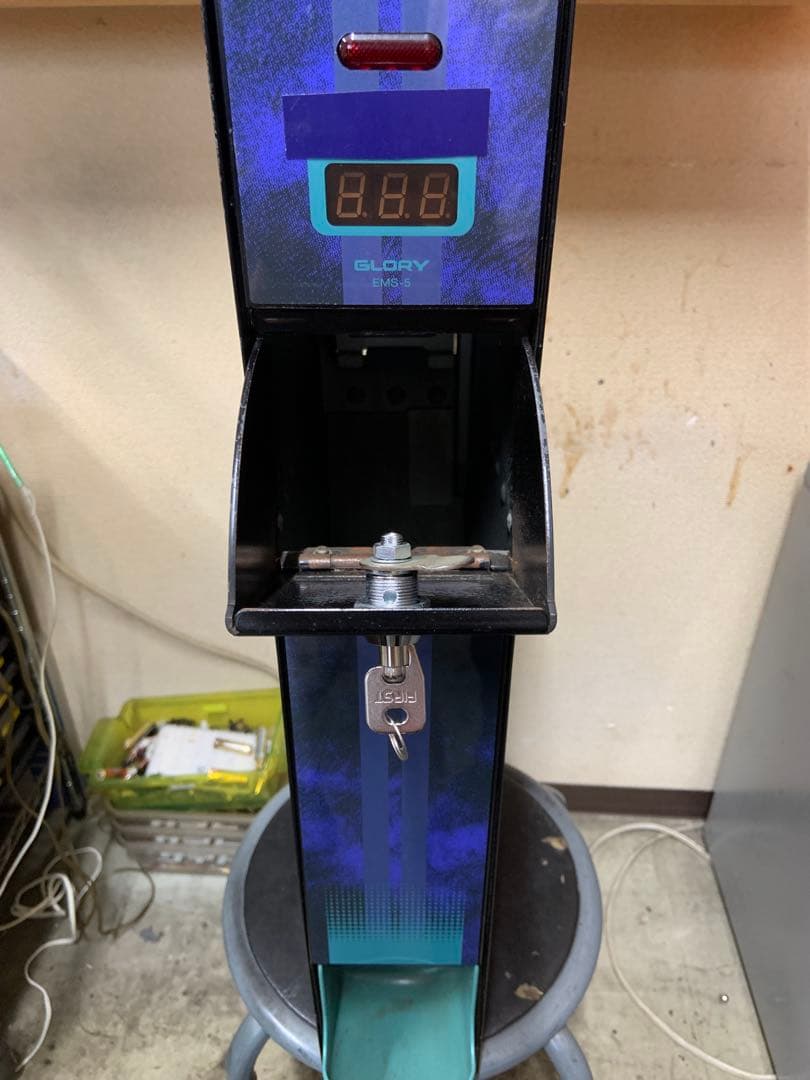 両替機　グローリーEMS-5 1000円→500円硬貨×2枚　令和6年新札対応