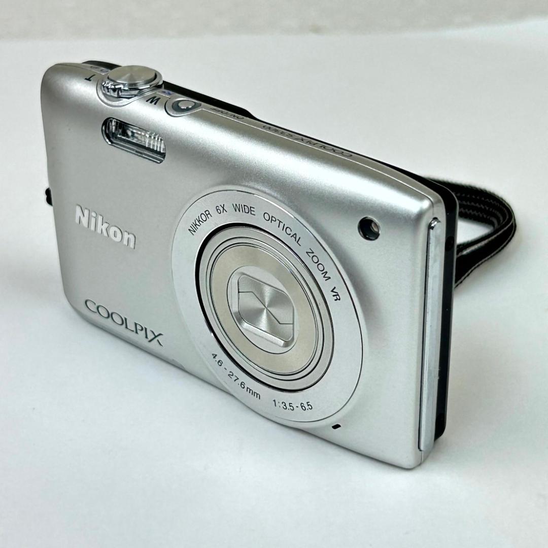 【ジャンク扱い】Nikon COOLPIX S3300 デジカメ　元箱・取説付