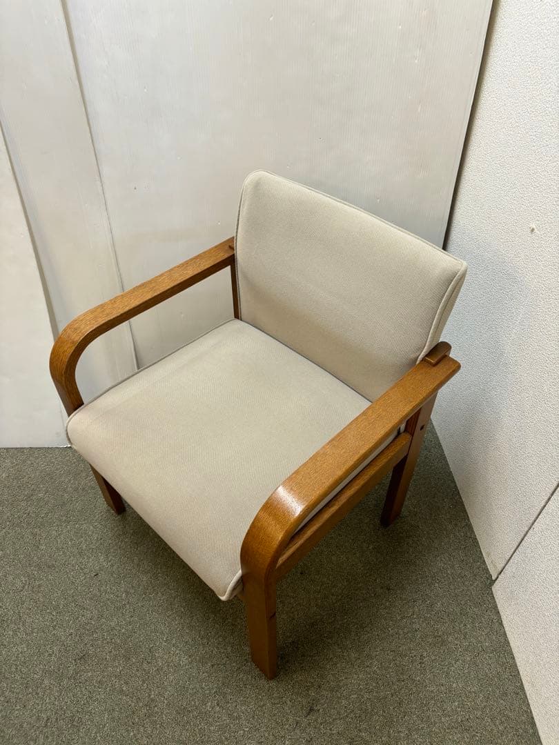 ④ 肘付き　アームロビーチェア　応接室用チェア　会議用チェア　事務所用チェア