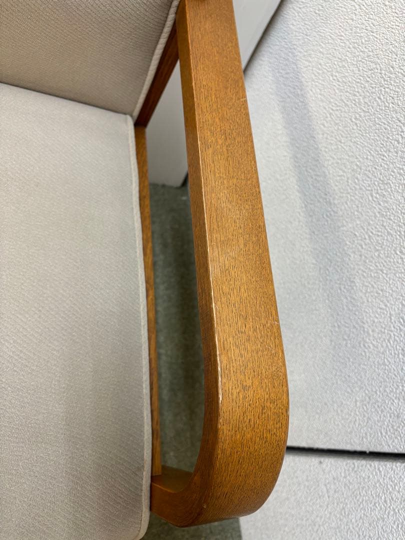 ④ 肘付き　アームロビーチェア　応接室用チェア　会議用チェア　事務所用チェア