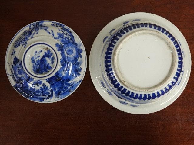 伊万里　蓋付鉢　M586