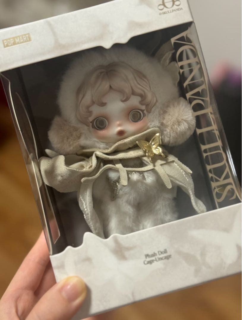 POP MART SKULLPANDA ぬいぐるみ ホワイト レッド 2点